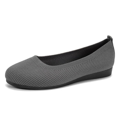 Ruby – Round Toe Flat Bottom Women's Doug Shoes