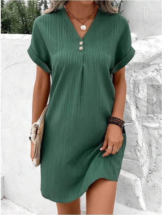 Carol – Casual Solid V-neck Short-sleeved Dress