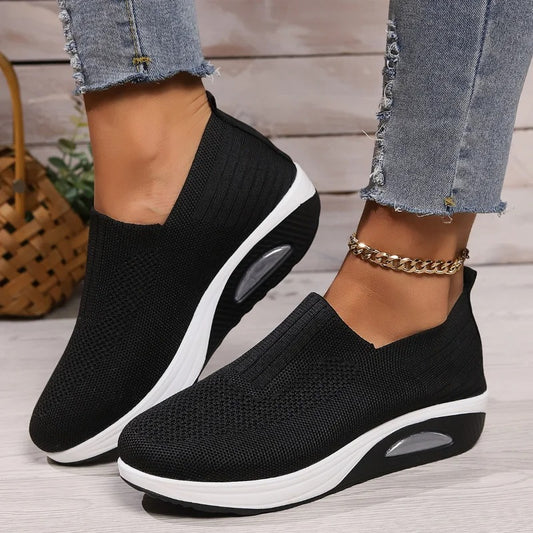 Saskia - Comfortable Platform Slip-On Shoes for Women