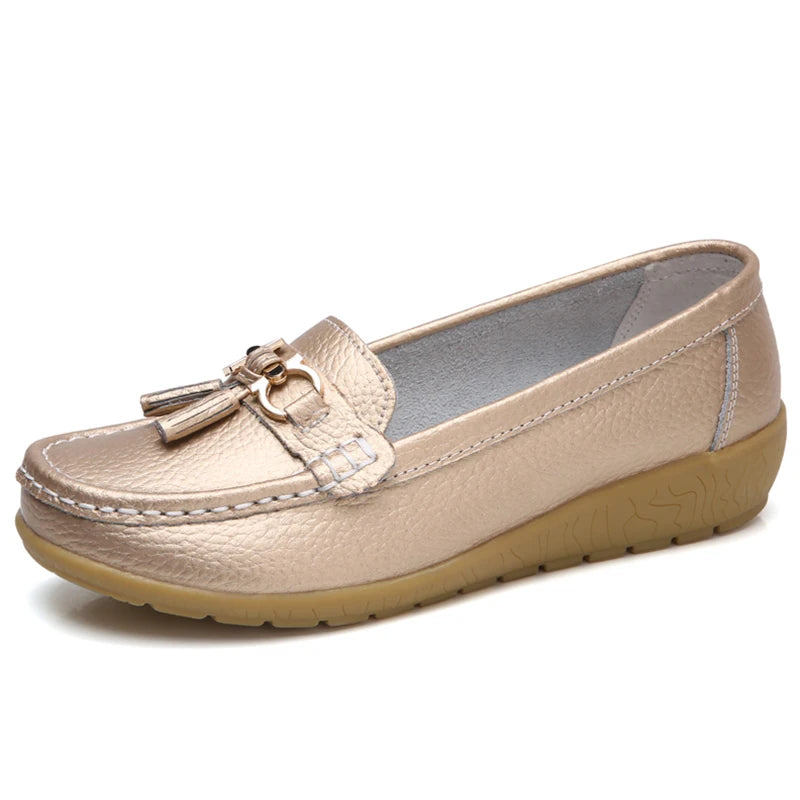 Cassia - Stylish Low-Heeled Sneakers for Women