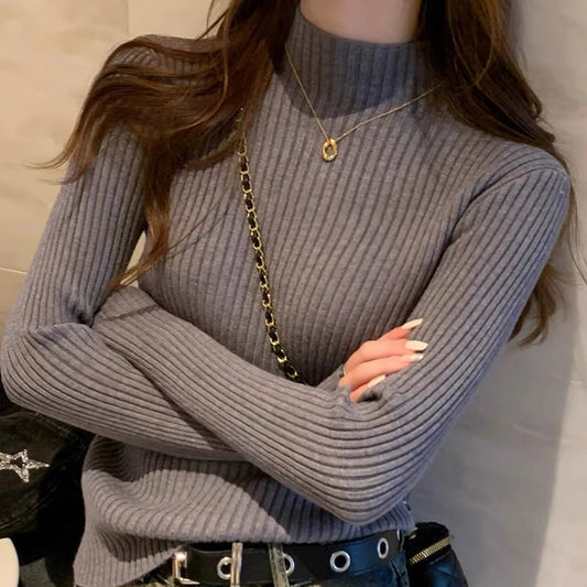 Rowena - Simple Turtleneck Sweater for Women