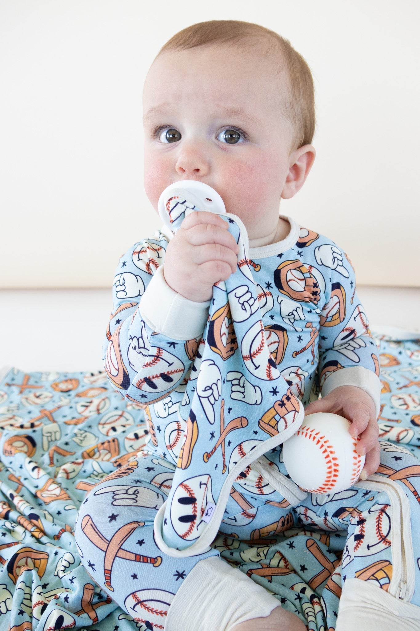 Arlo - Baseball Smiley Dream Lovey