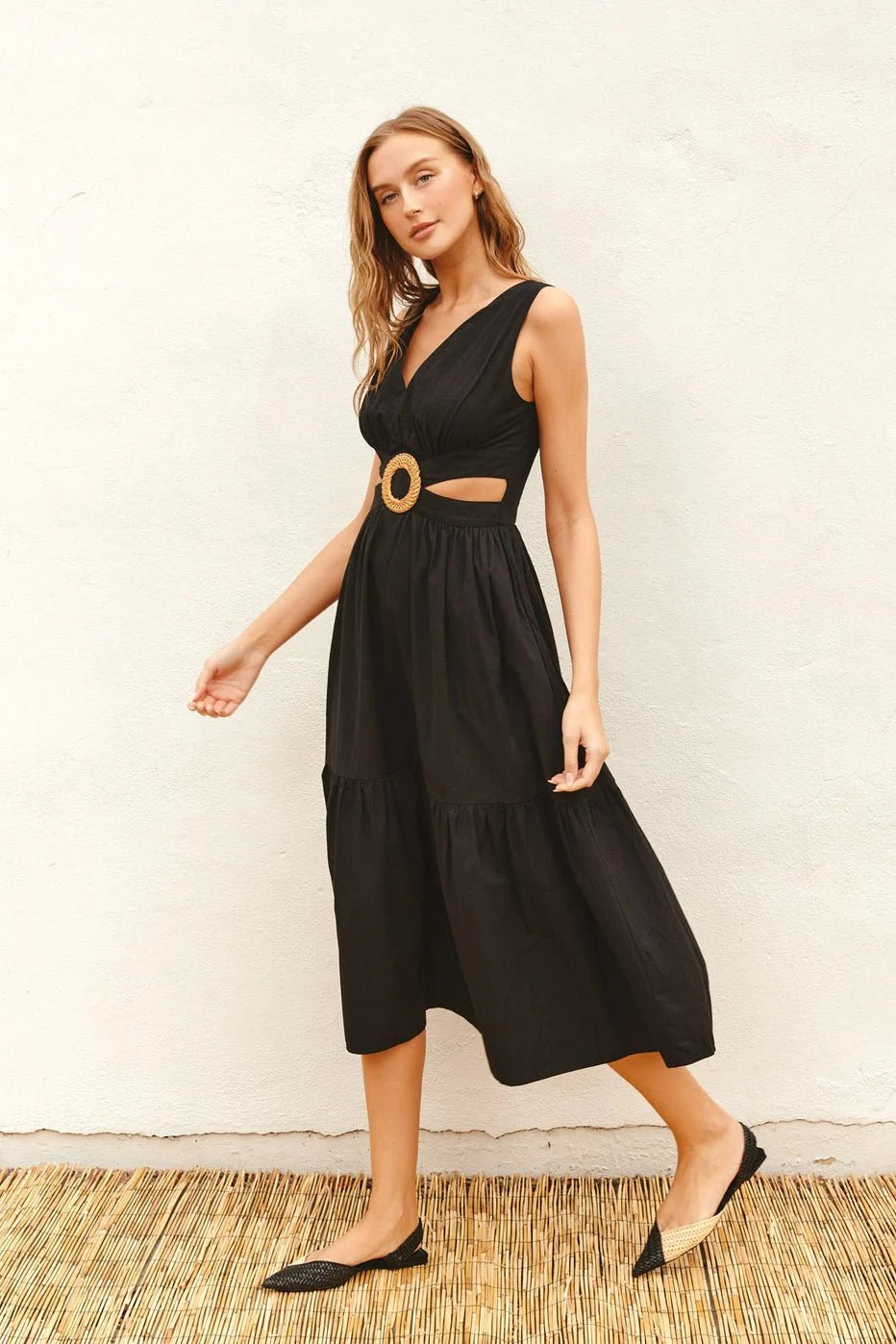 Emily - Midi dress with side cutouts