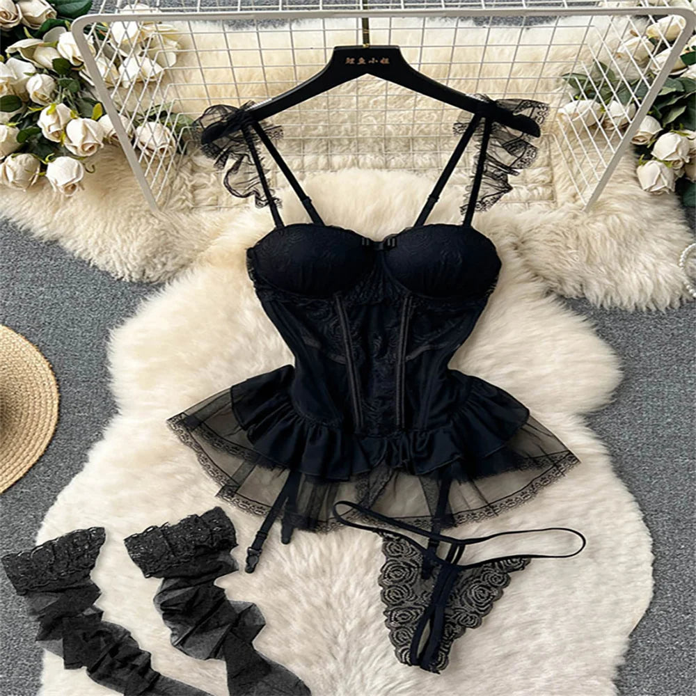 Lara - Playful Lingerie Set for Women