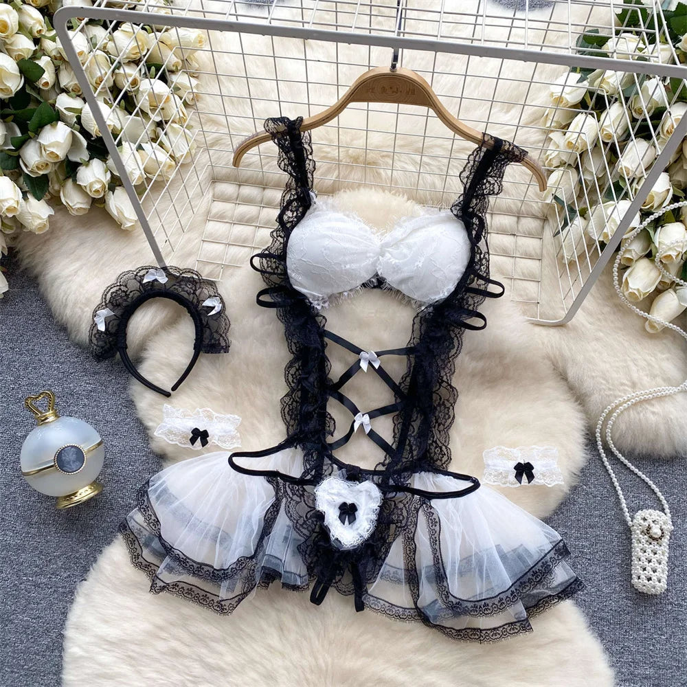 Lara - Playful Lingerie Set for Women