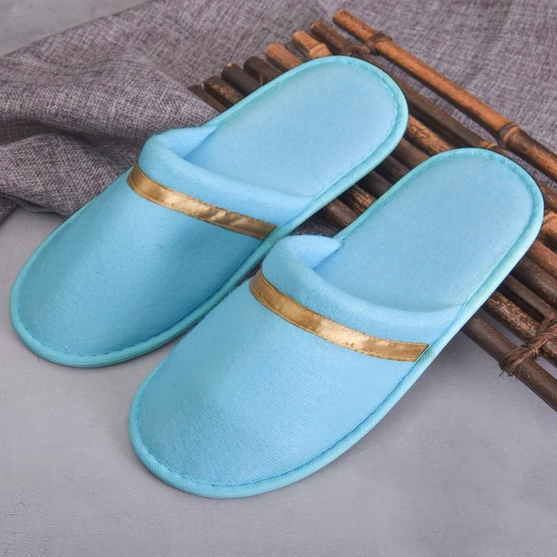 Avery - Cozy Winter Slippers for Men and Women