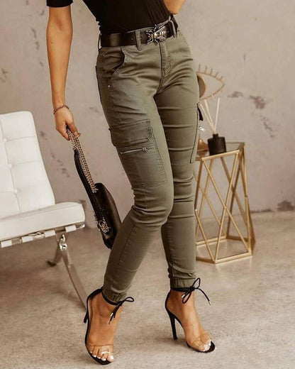 Anna – Low-Waisted Solid Color Trousers with Buttons