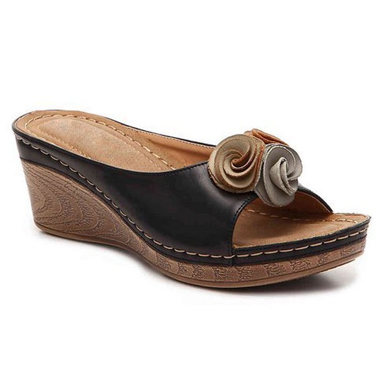 Leni - Solid Floral Strap And Wedge Heels